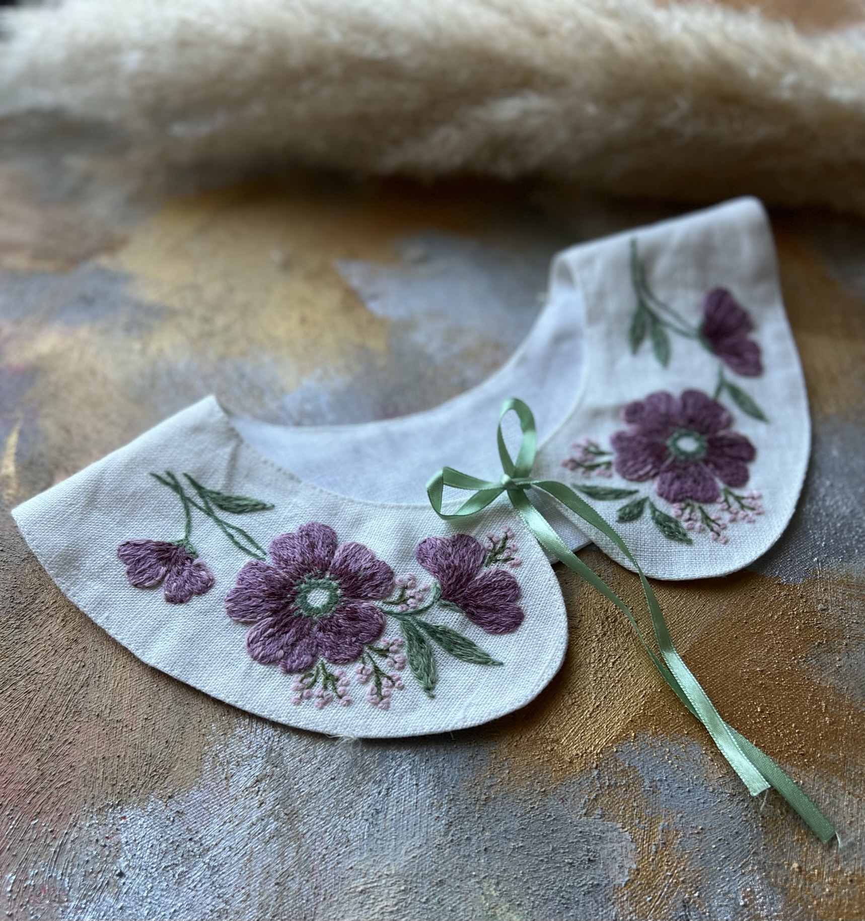 Embroidered floral collar - Muhu Brands